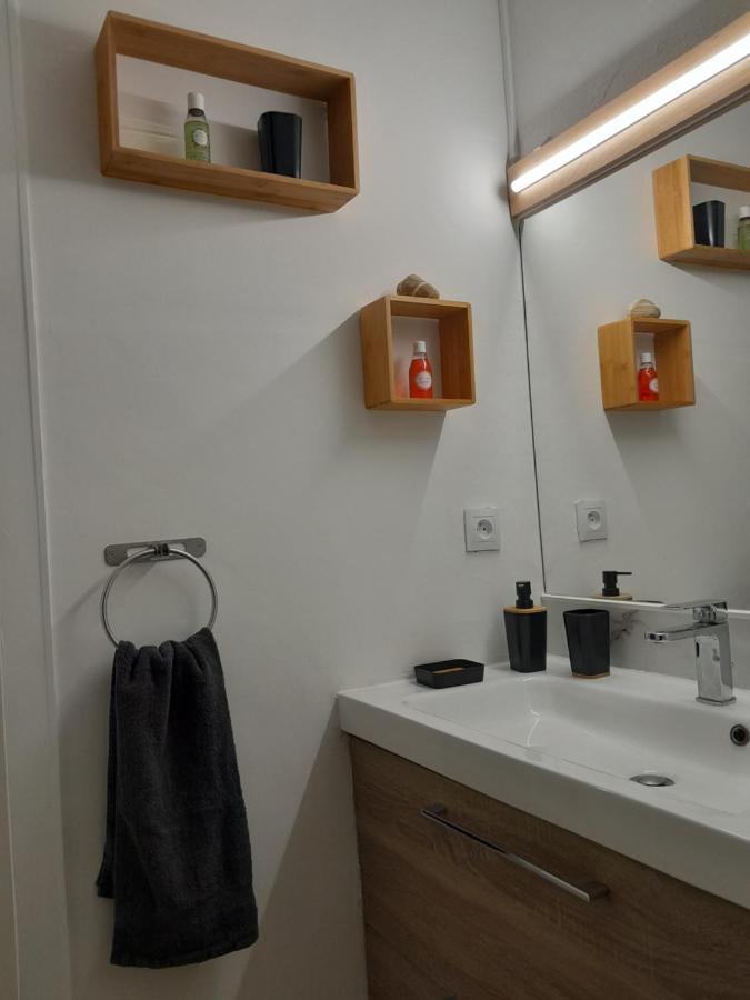 Joli 2 Pieces Sur Le Port Avec Piscine, Terrasse, Parking Apartment Capbreton Ngoại thất bức ảnh