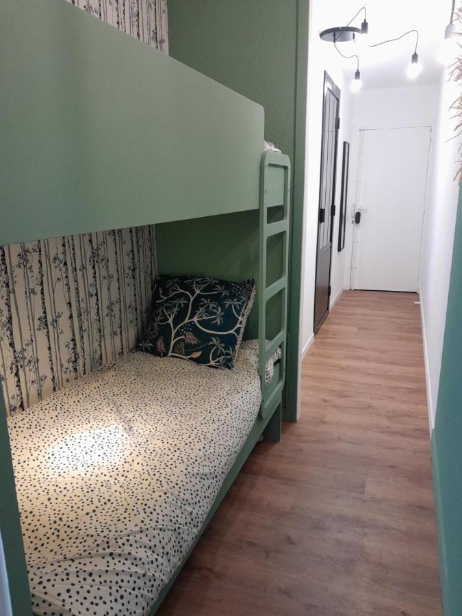 Joli 2 Pieces Sur Le Port Avec Piscine, Terrasse, Parking Apartment Capbreton Ngoại thất bức ảnh