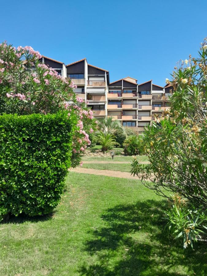 Joli 2 Pieces Sur Le Port Avec Piscine, Terrasse, Parking Apartment Capbreton Ngoại thất bức ảnh